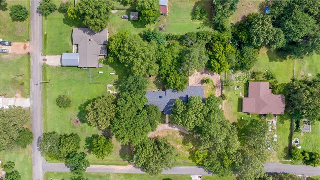 5270 Birch, Paris, TX 75462