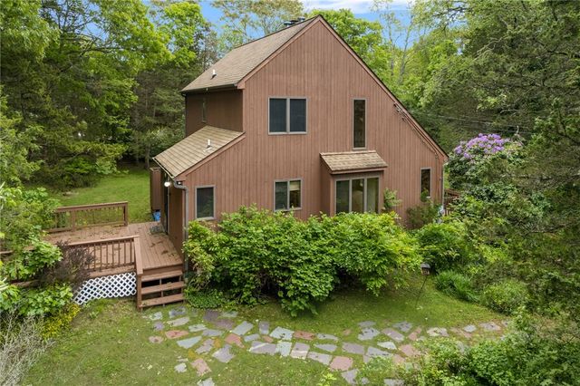56 Lakeside Drive, Charlestown, RI 02813