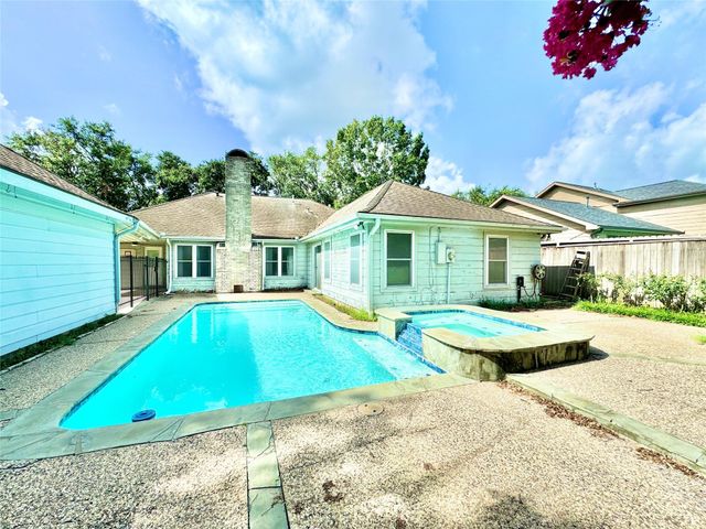 7914 Candle Lane, Houston, TX 77071