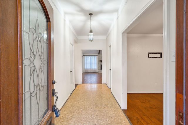 7914 Candle Lane, Houston, TX 77071