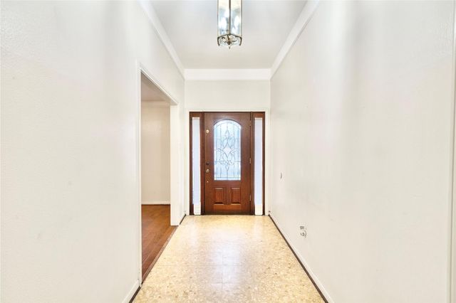 7914 Candle Lane, Houston, TX 77071