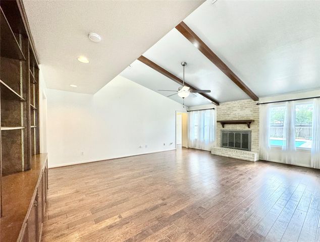 7914 Candle Lane, Houston, TX 77071