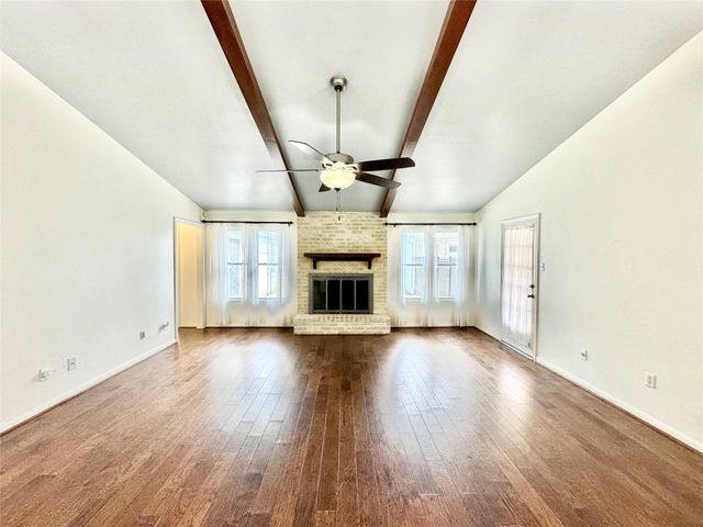 7914 Candle Lane, Houston, TX 77071