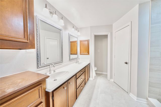 7914 Candle Lane, Houston, TX 77071