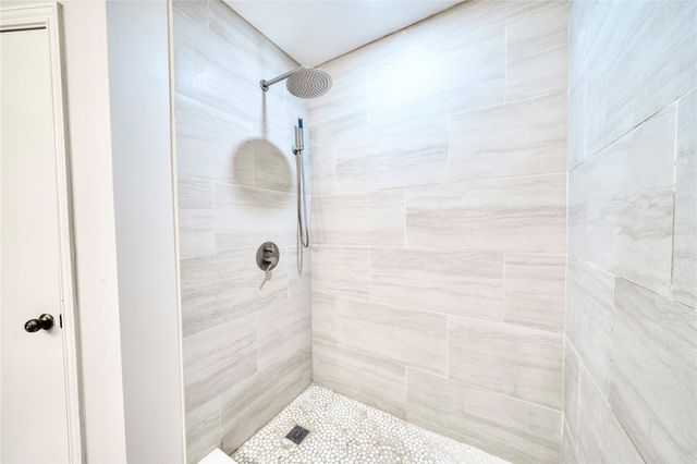 7914 Candle Lane, Houston, TX 77071