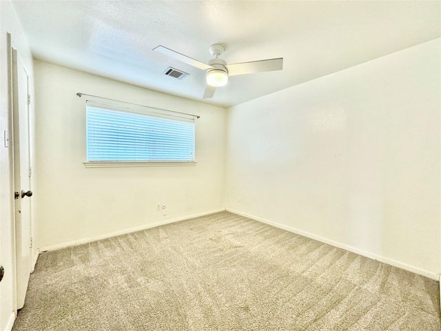 7914 Candle Lane, Houston, TX 77071