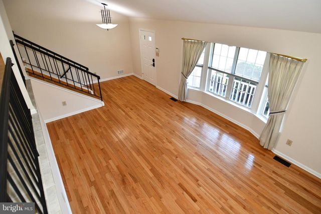 11061 TOTTENHAM LN, Reston, VA 20194
