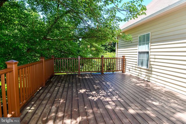 11061 TOTTENHAM LN, Reston, VA 20194