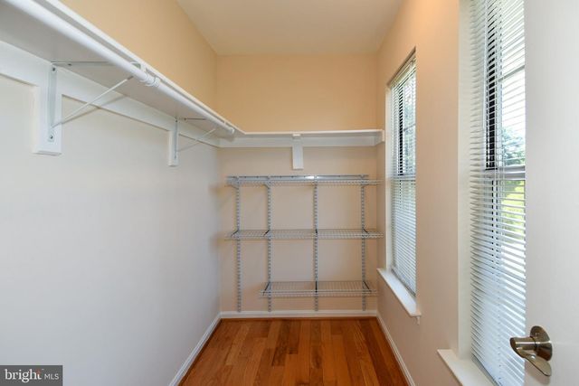 11061 TOTTENHAM LN, Reston, VA 20194