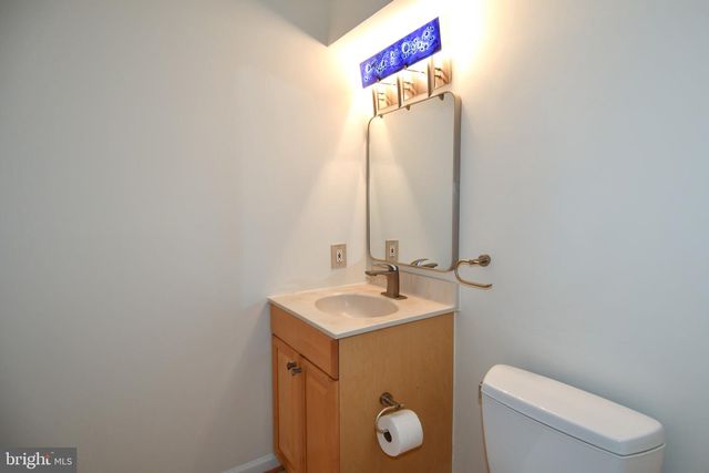 11061 TOTTENHAM LN, Reston, VA 20194