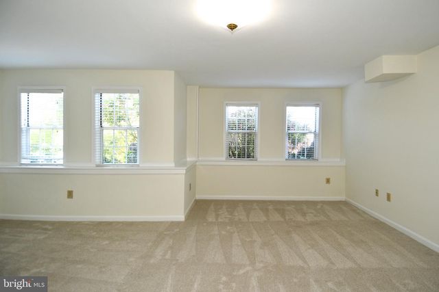 11061 TOTTENHAM LN, Reston, VA 20194