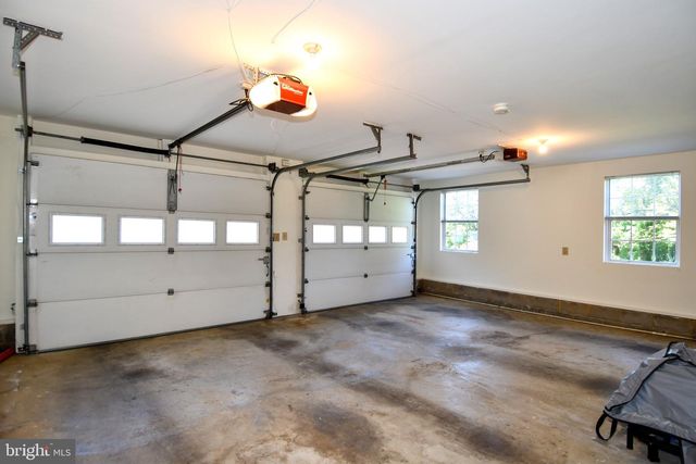 11061 TOTTENHAM LN, Reston, VA 20194