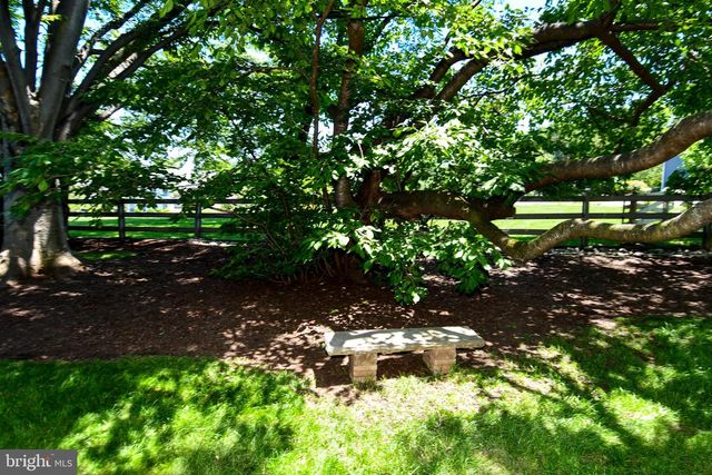 11061 TOTTENHAM LN, Reston, VA 20194