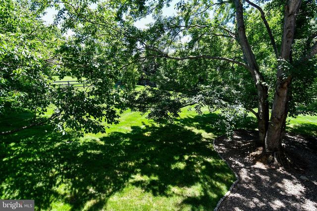 11061 TOTTENHAM LN, Reston, VA 20194