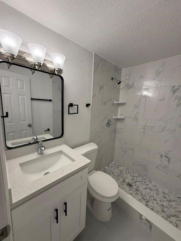 427 40TH AVENUE S, St Petersburg, FL 33705