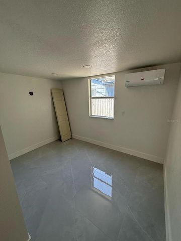 427 40TH AVENUE S, St Petersburg, FL 33705