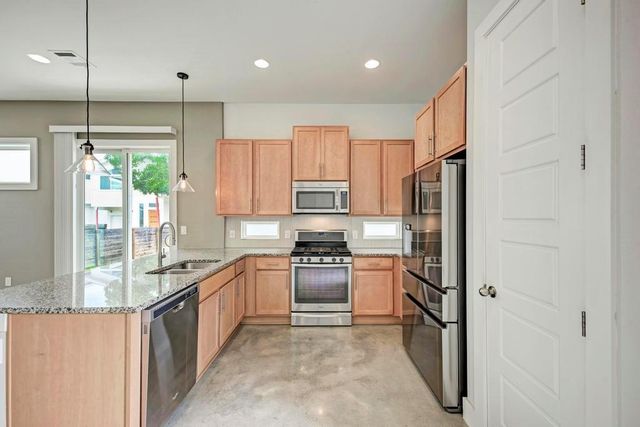 2512 Wheless LN 7, Austin, TX 78723