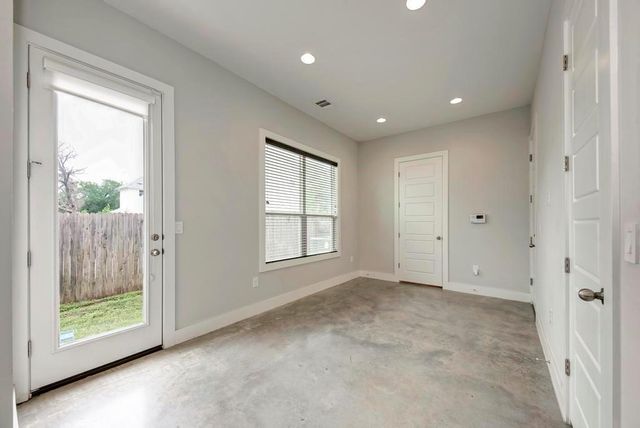 2512 Wheless LN 7, Austin, TX 78723