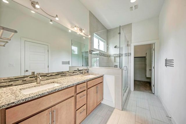 2512 Wheless LN 7, Austin, TX 78723