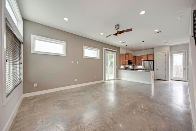 2512 Wheless LN 7, Austin, TX 78723