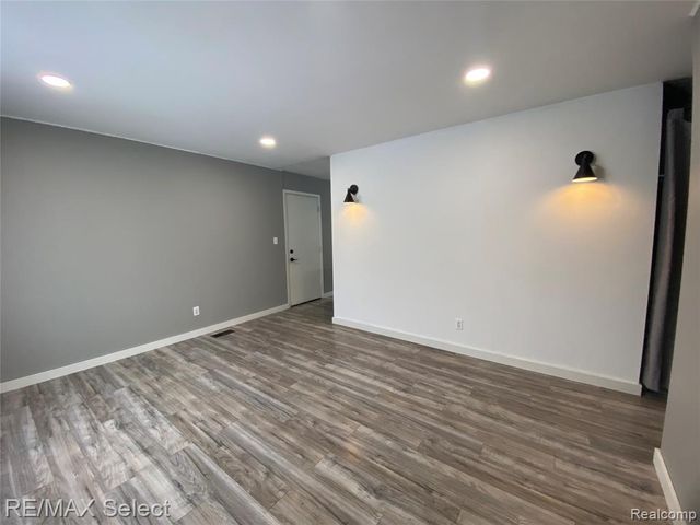 1418 Houston Drive, Swartz Creek, MI 48473