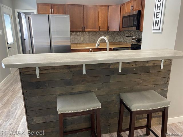 1418 Houston Drive, Swartz Creek, MI 48473