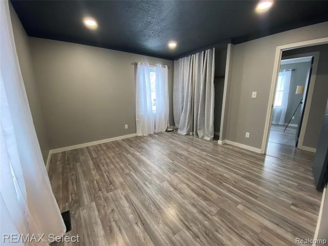 1418 Houston Drive, Swartz Creek, MI 48473