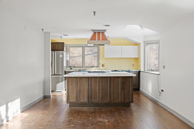 1844 Depot Street, Manchester, VT 05255