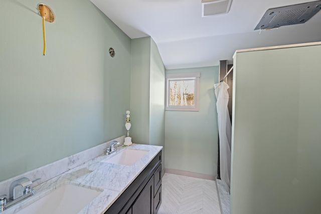 1844 Depot Street, Manchester, VT 05255