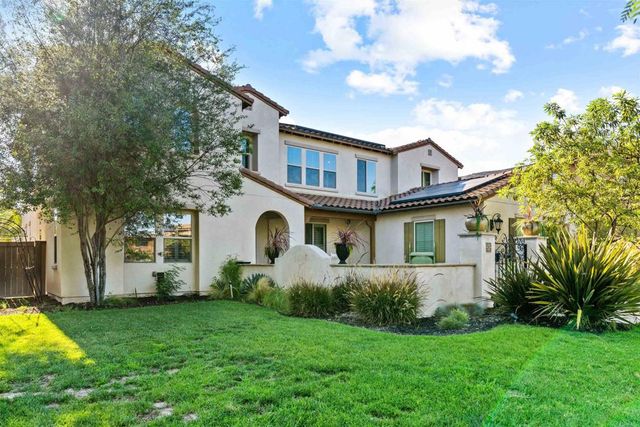 3032 Natureview Court, Chula Vista, CA 91914