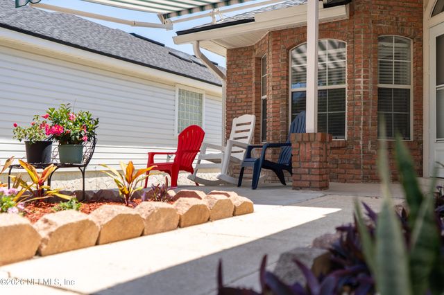 3925 ARBOR LAKE Drive W, Jacksonville, FL 32225