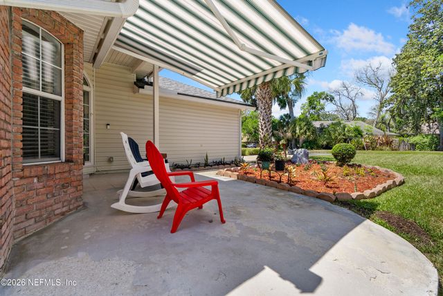 3925 ARBOR LAKE Drive W, Jacksonville, FL 32225