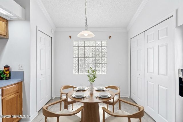 3925 ARBOR LAKE Drive W, Jacksonville, FL 32225