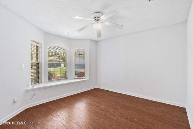 3925 ARBOR LAKE Drive W, Jacksonville, FL 32225