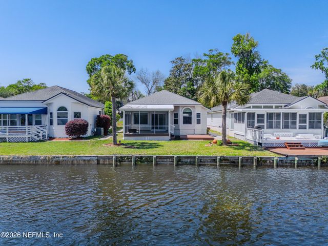 3925 ARBOR LAKE Drive W, Jacksonville, FL 32225