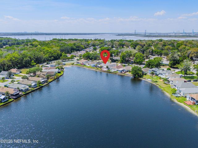 3925 ARBOR LAKE Drive W, Jacksonville, FL 32225