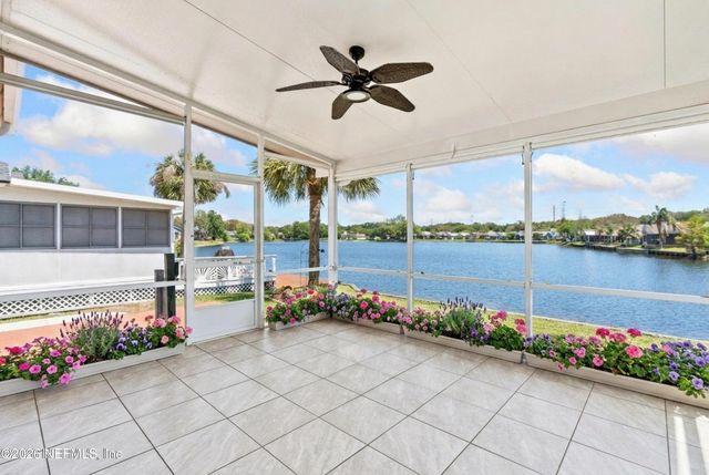 3925 ARBOR LAKE Drive W, Jacksonville, FL 32225