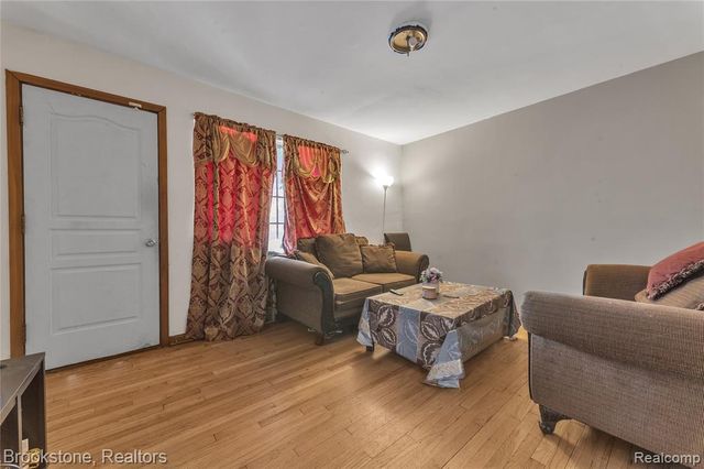 5801 Oakman Boulevard, Detroit, MI 48204