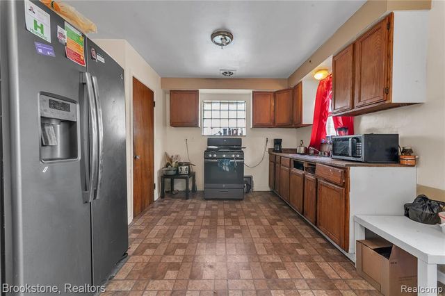 5801 Oakman Boulevard, Detroit, MI 48204