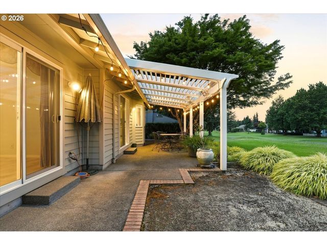 3118 Se 152ND Ave, Vancouver, WA 98683