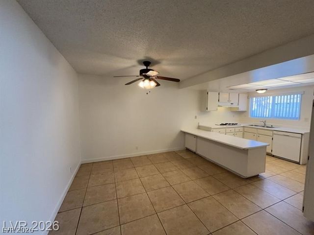 2894 Karen Avenue, Las Vegas, NV 89121