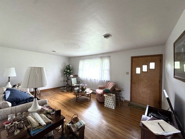 4514 Route 136, Hempfield Twp, PA 15601