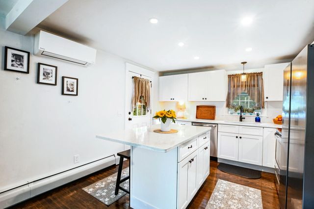 10 Courtland Drive, East Sandwich, MA 02537