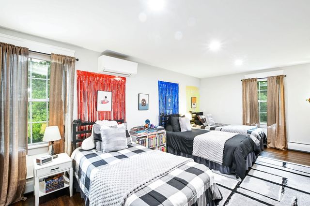 10 Courtland Drive, East Sandwich, MA 02537