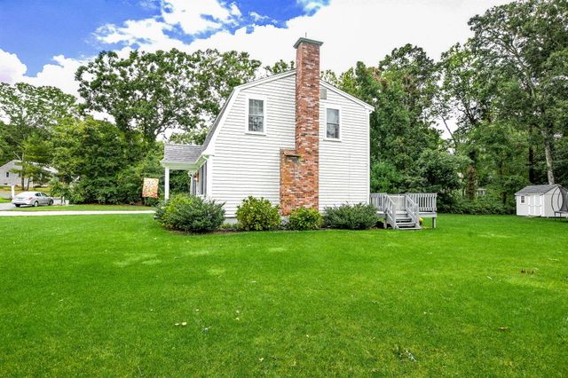 10 Courtland Drive, East Sandwich, MA 02537
