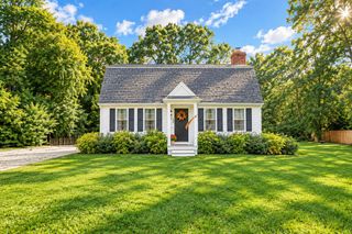 10 Courtland Drive, East Sandwich, MA 02537