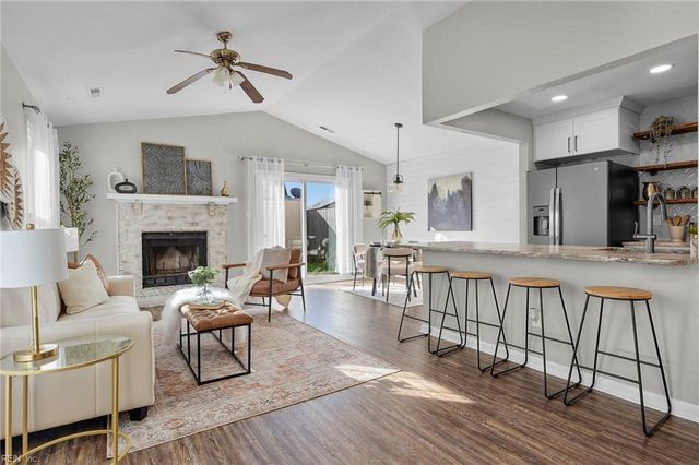 1584 Sword Dancer DR, Virginia Beach, VA 23454