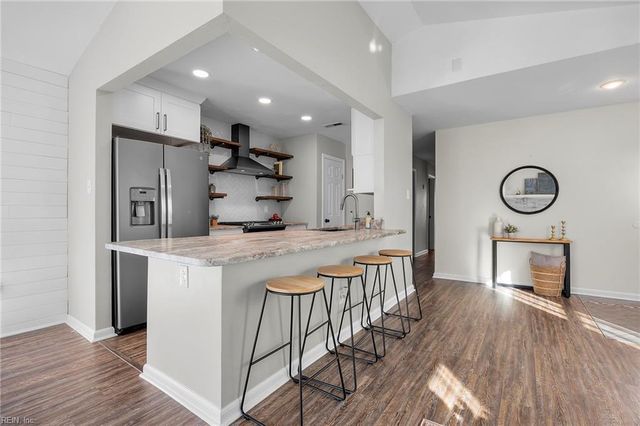 1584 Sword Dancer DR, Virginia Beach, VA 23454