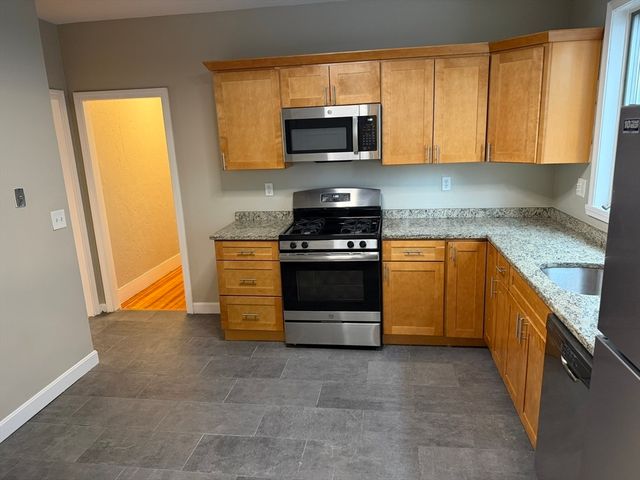 37-39 Belknap St. B, Somerville, MA 02144