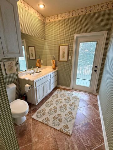 21 PR 52365, Pittsburg, TX 75686